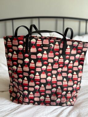 kate spade Black Tote Pink Red Cupcake Print Take The Cake Shopper Limited